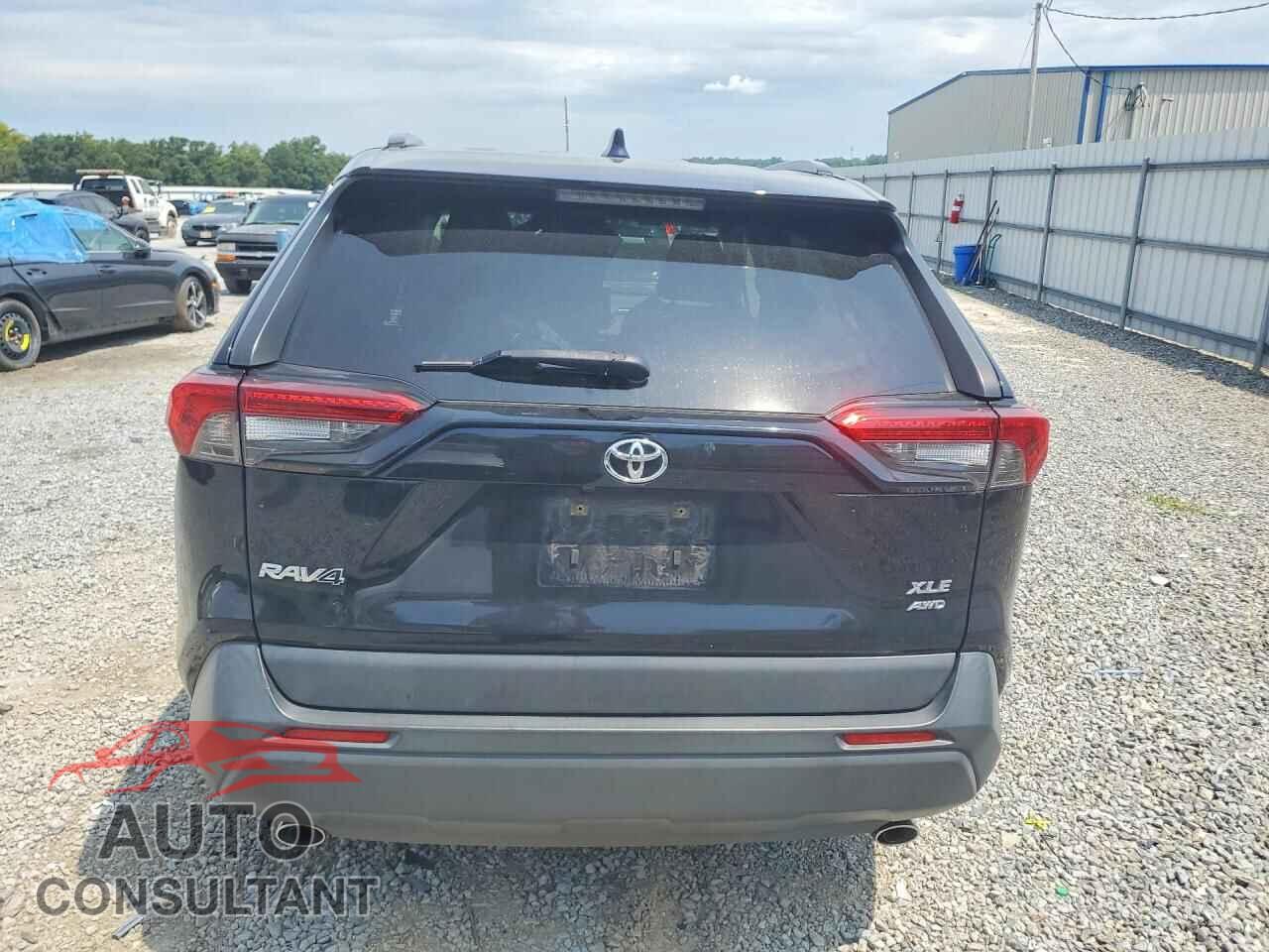 TOYOTA RAV4 2019 - JTMP1RFV9KD010556