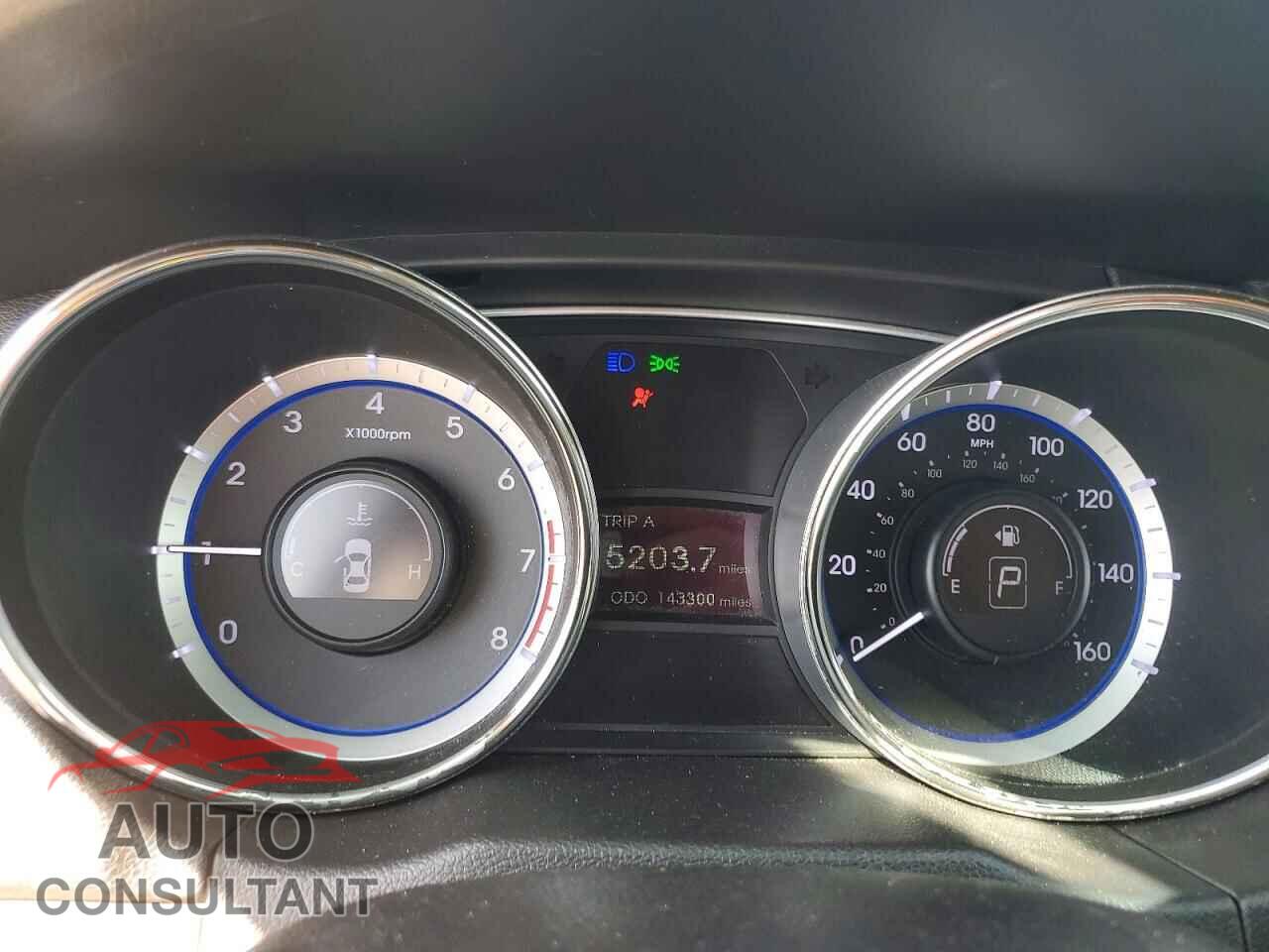 HYUNDAI SONATA 2011 - 5NPEB4AC7BH004410