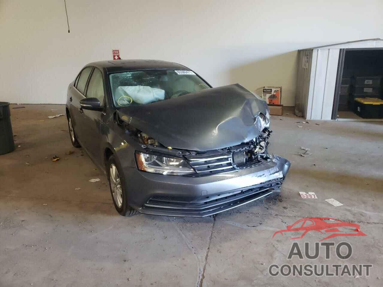 VOLKSWAGEN JETTA 2017 - 3VWDB7AJ8HM310558