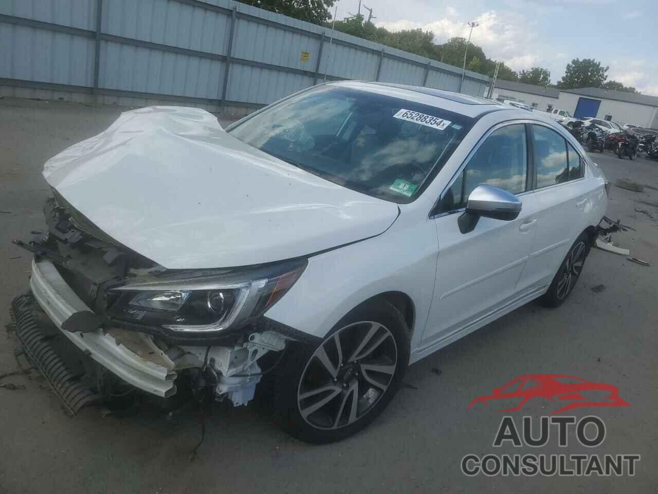 SUBARU LEGACY 2018 - 4S3BNAS67J3028833