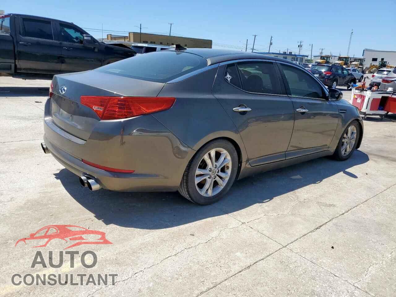 KIA OPTIMA 2011 - KNAGN4A71B5083010