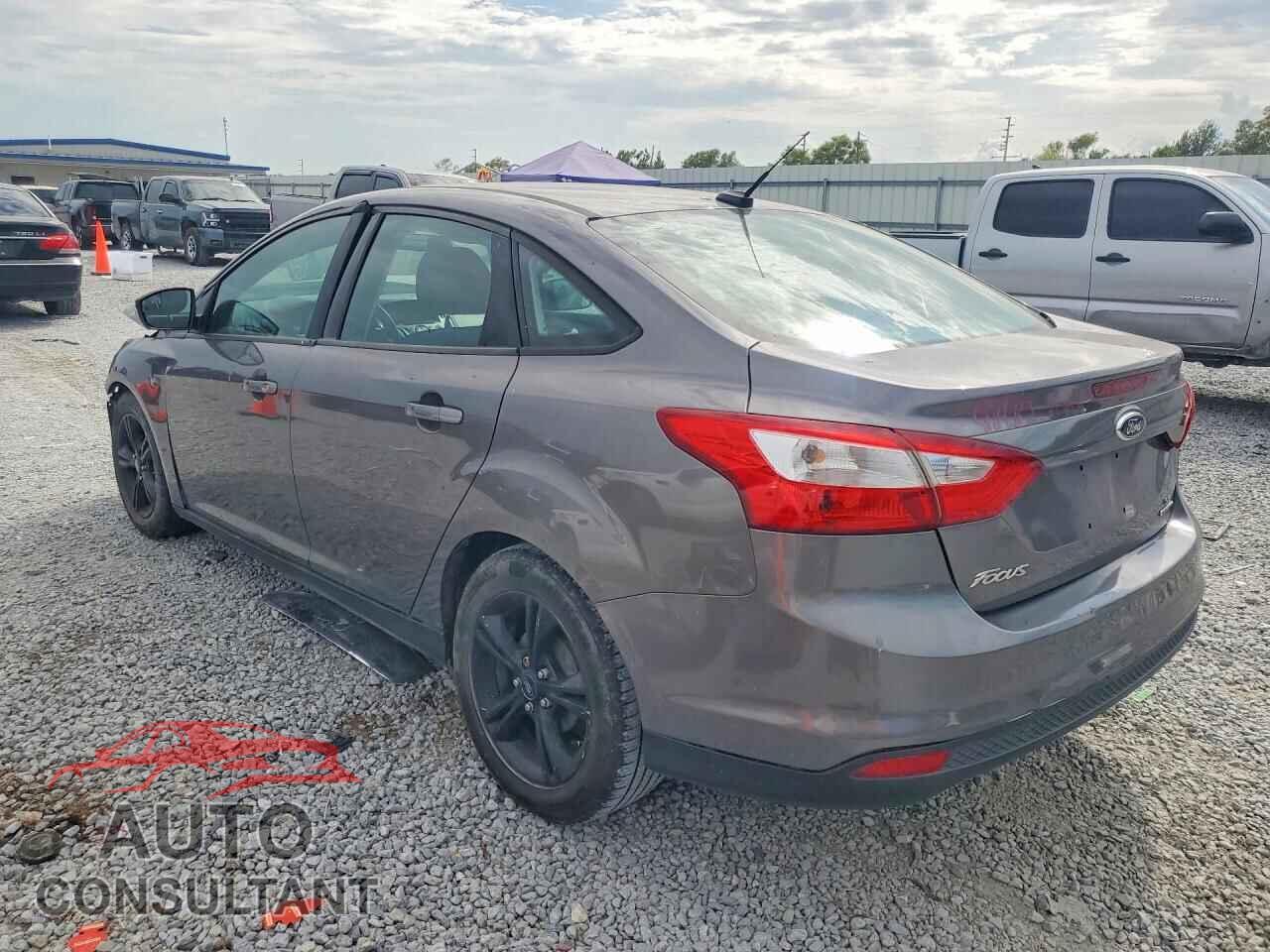 FORD FOCUS 2014 - 1FADP3F23EL457985