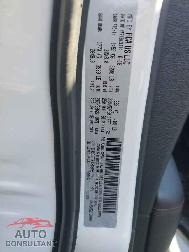 DODGE DURANGO 2018 - 1C4SDJCT6JC385959