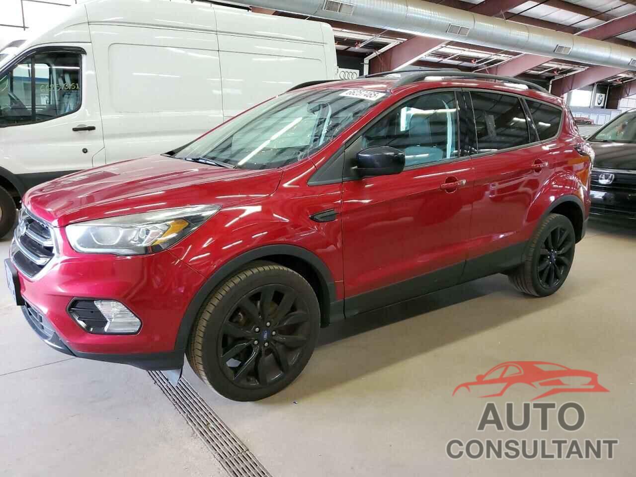 FORD ESCAPE 2017 - 1FMCU9G93HUE27621
