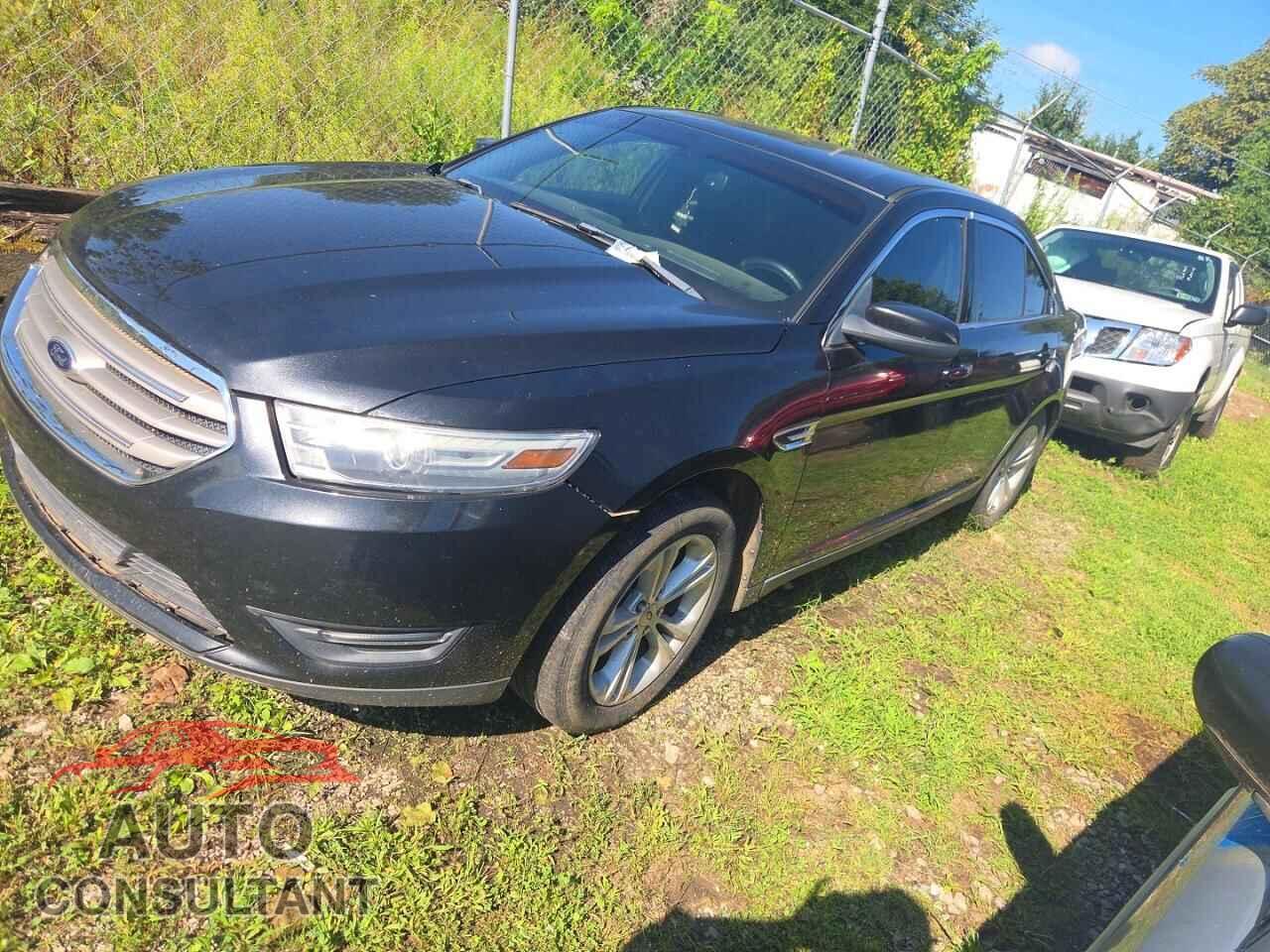 FORD TAURUS 2013 - 1FAHP2E85DG116225