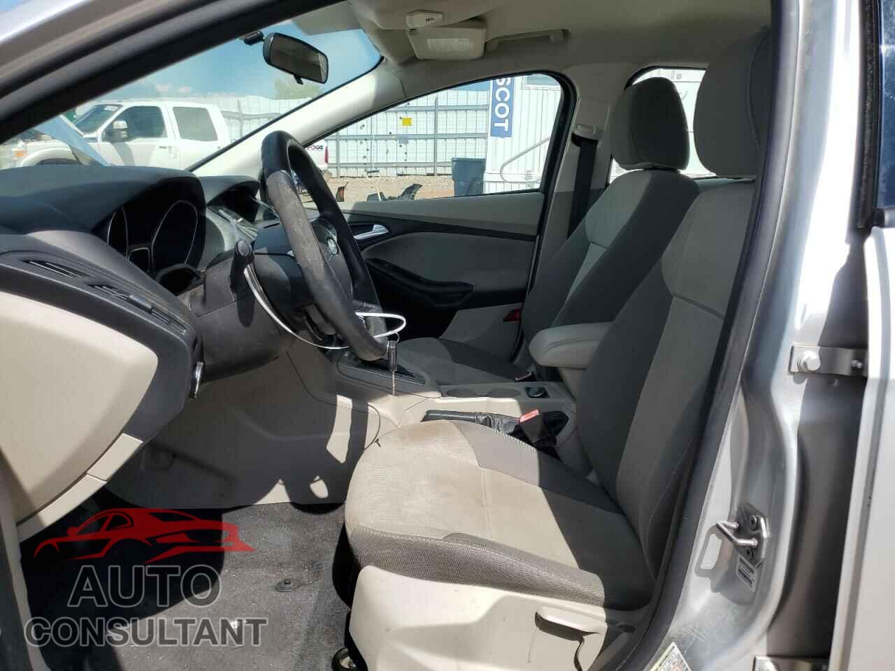 FORD FOCUS 2013 - 1FADP3F25DL200468