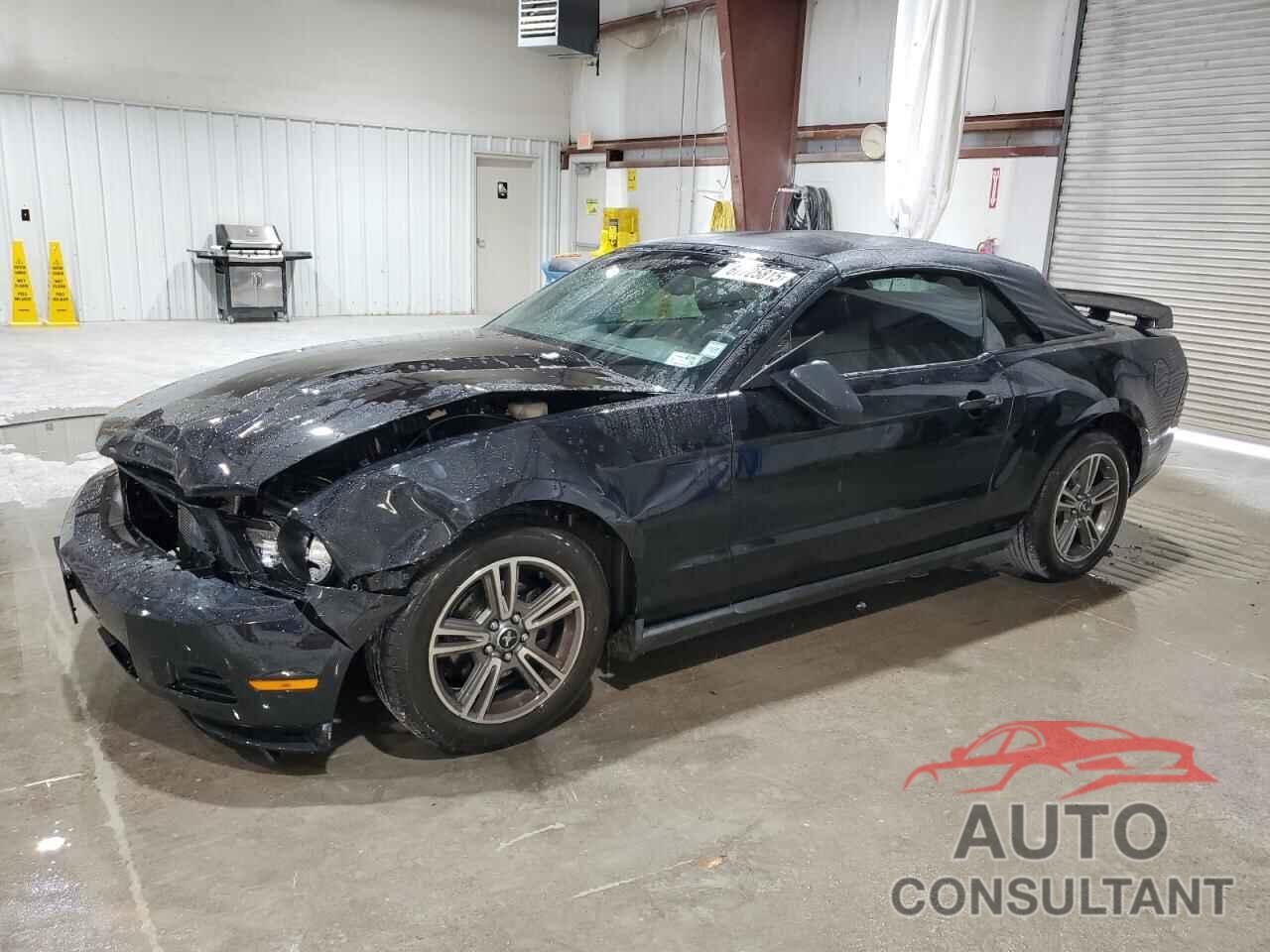 FORD ALL Models 2010 - 1ZVBP8EN8A5172074
