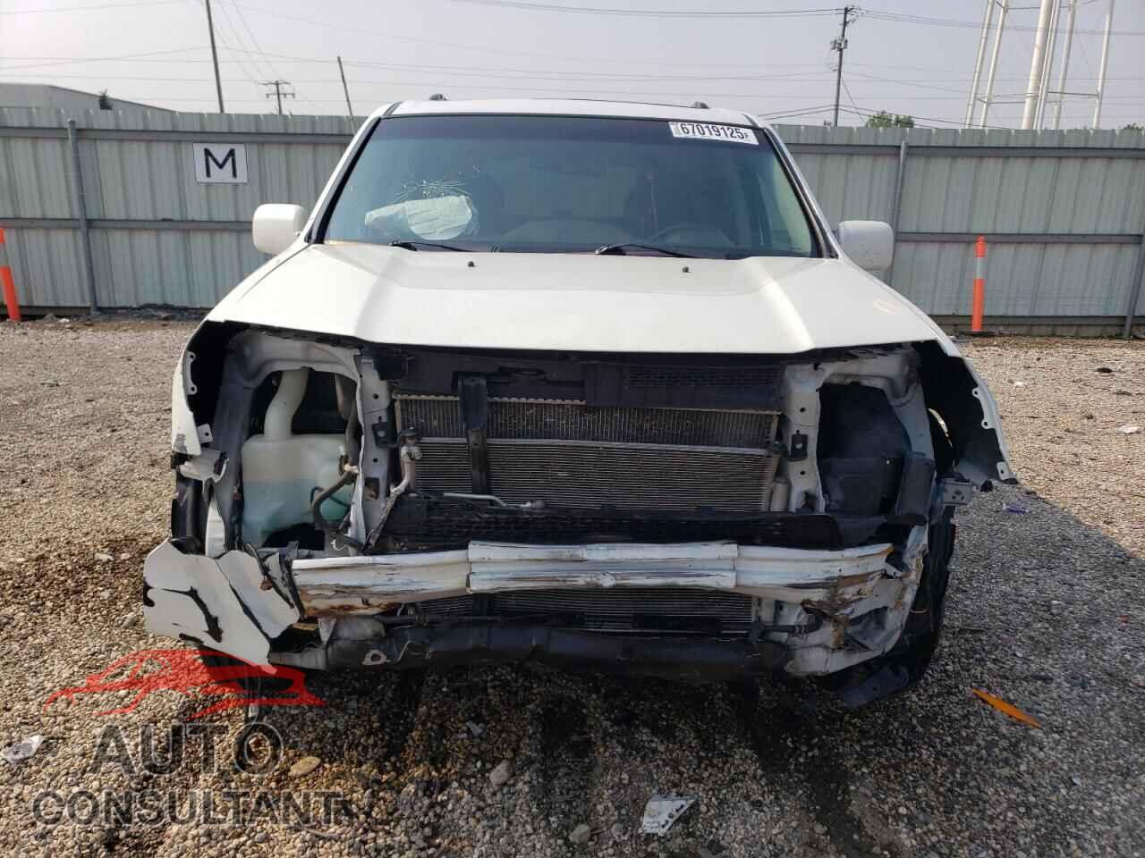 HONDA PILOT 2011 - 5FNYF4H90BB048680