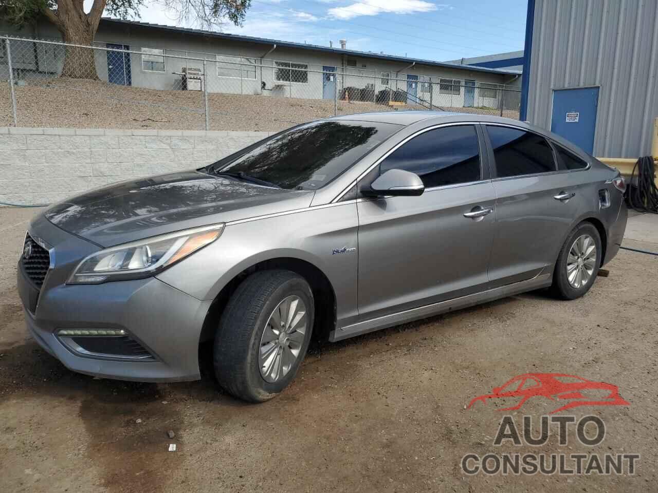 HYUNDAI SONATA 2017 - KMHE24L14HA057377