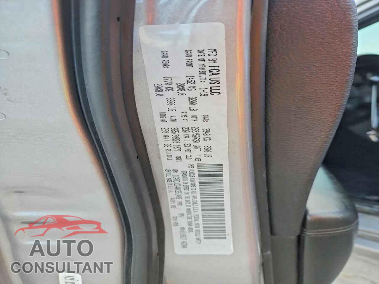 DODGE DURANGO 2019 - 1C4RDJDG4KC651402