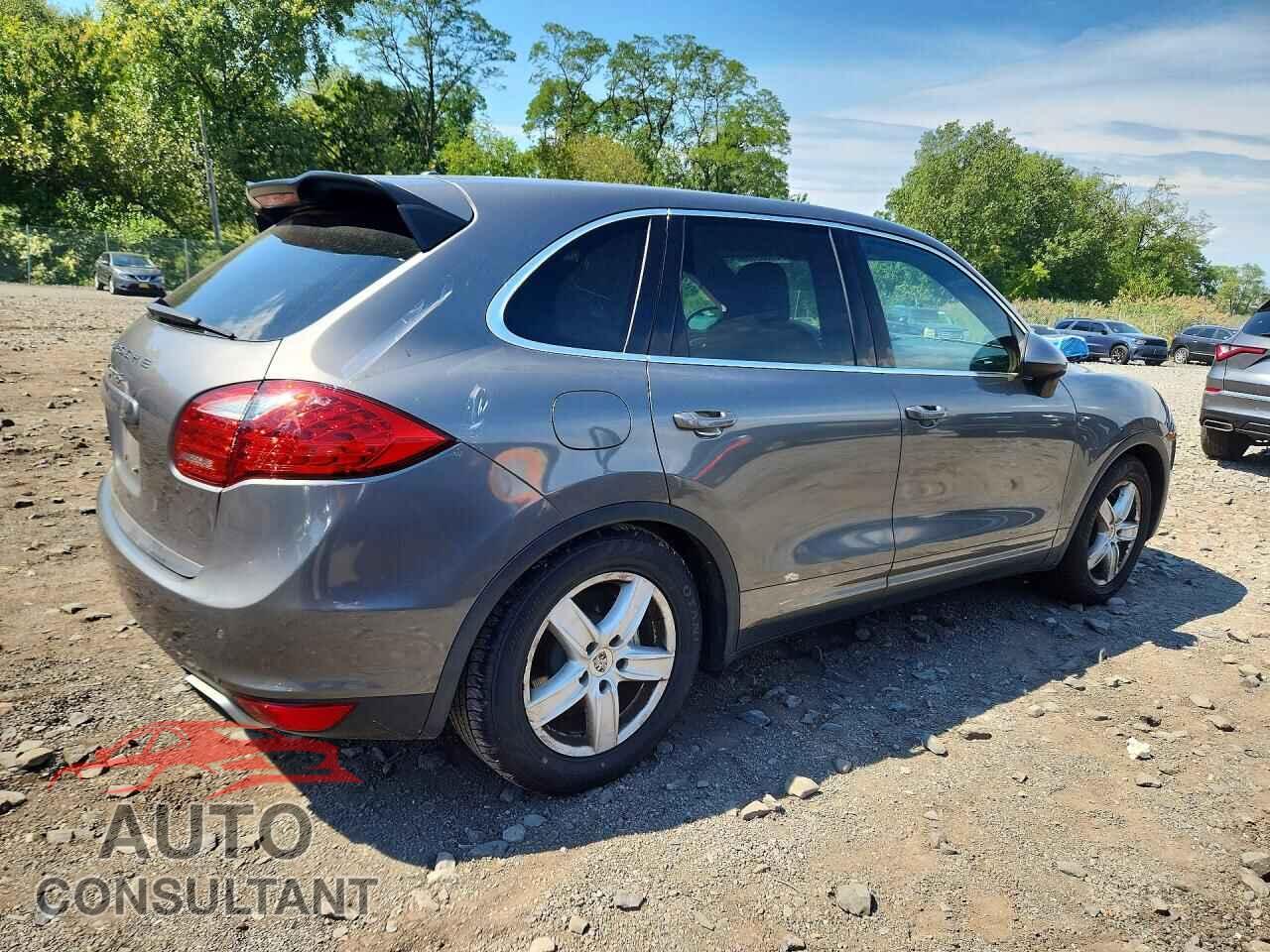 PORSCHE CAYENNE 2012 - WP1AB2A24CLA50055