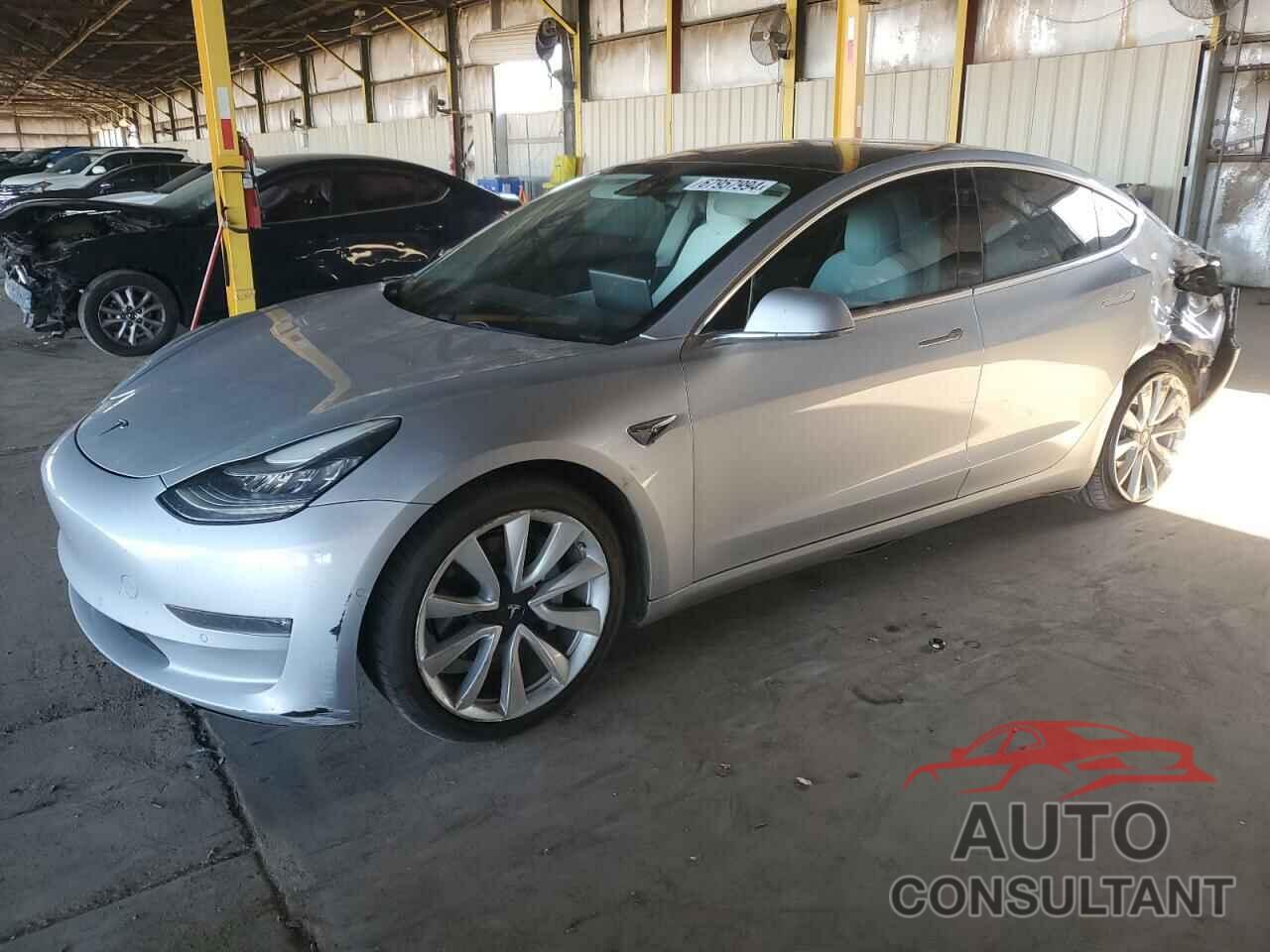 TESLA MODEL 3 2018 - 5YJ3E1EB6JF100590