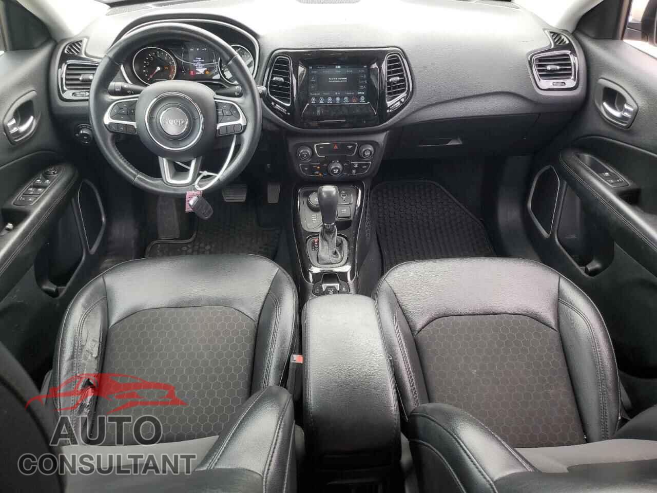 JEEP COMPASS 2019 - 3C4NJDBB3KT761393