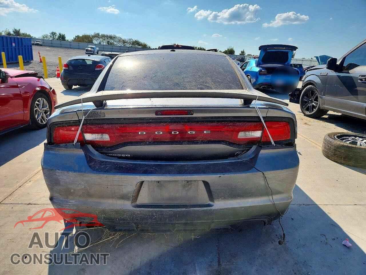 DODGE CHARGER 2011 - 2B3CL5CT2BH523169