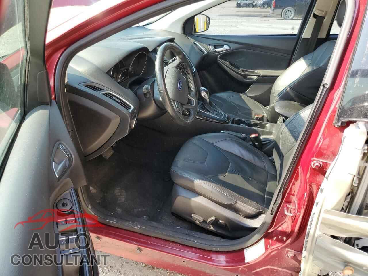 FORD FOCUS 2015 - 1FADP3N29FL241934