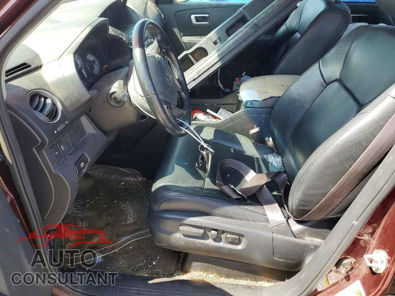 HONDA PILOT 2013 - 5FNYF4H99DB078537