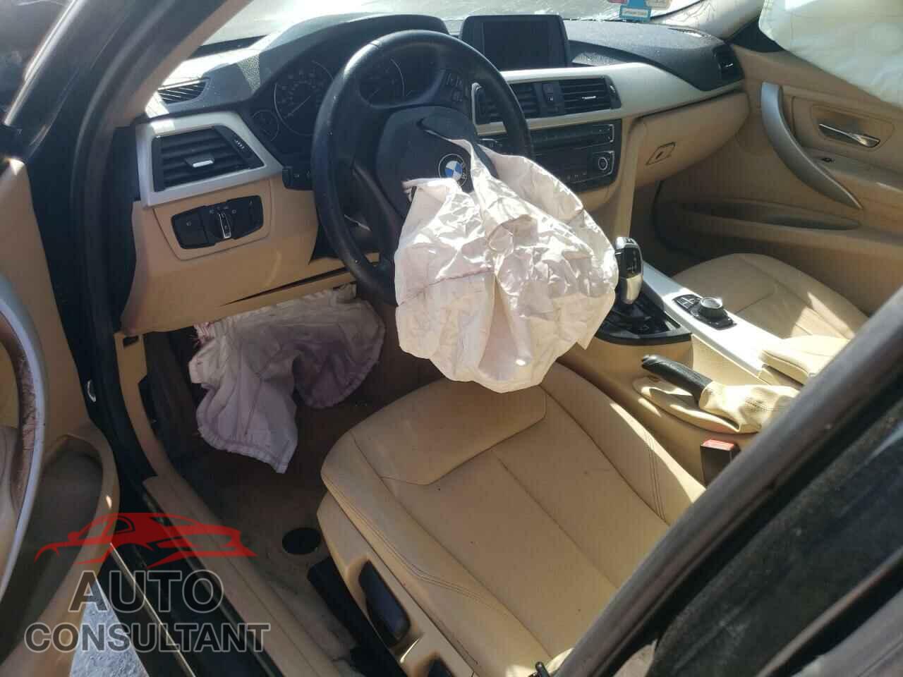 BMW 3 SERIES 2016 - WBA8E1G53GNU10653