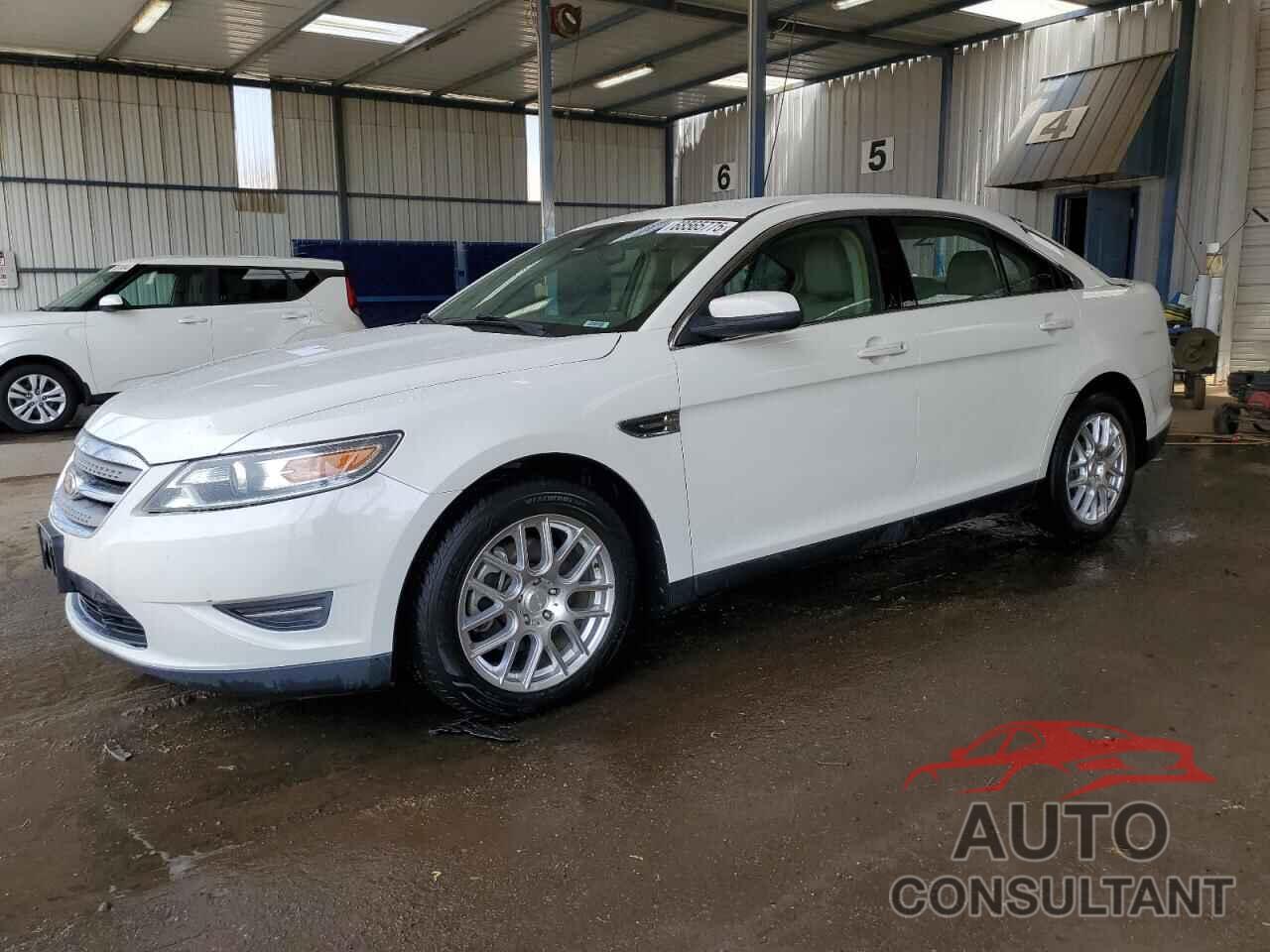 FORD TAURUS 2011 - 1FAHP2EW3BG118454