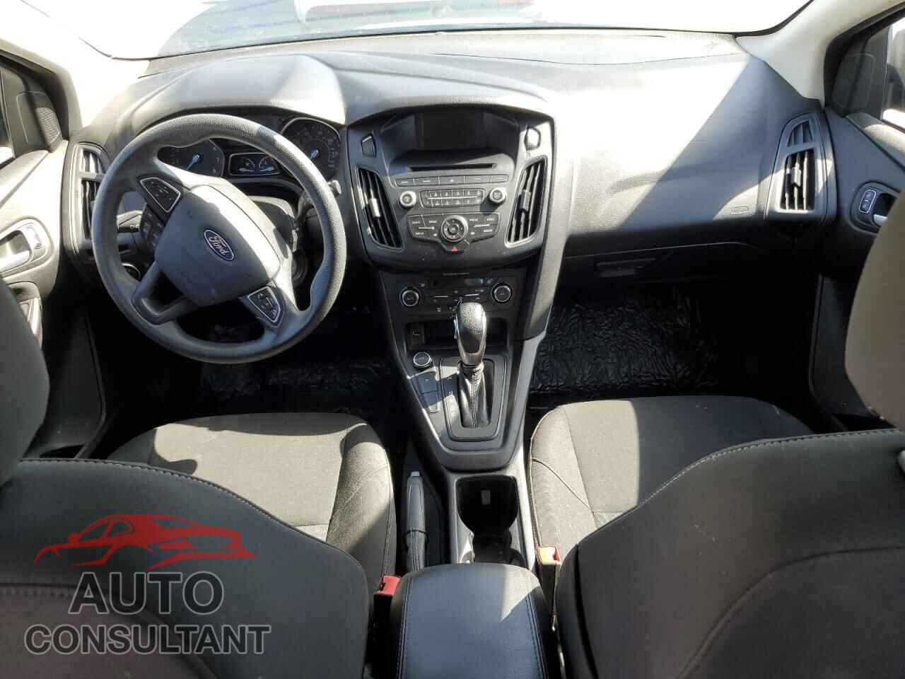 FORD FOCUS 2017 - 1FADP3FE9HL285198