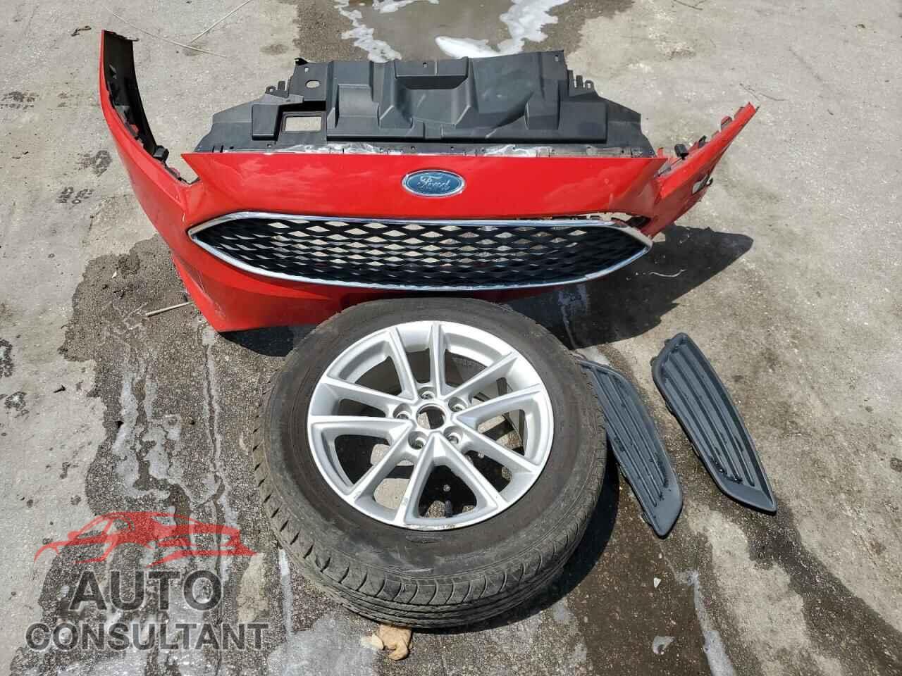 FORD FOCUS 2016 - 1FADP3F29GL377027