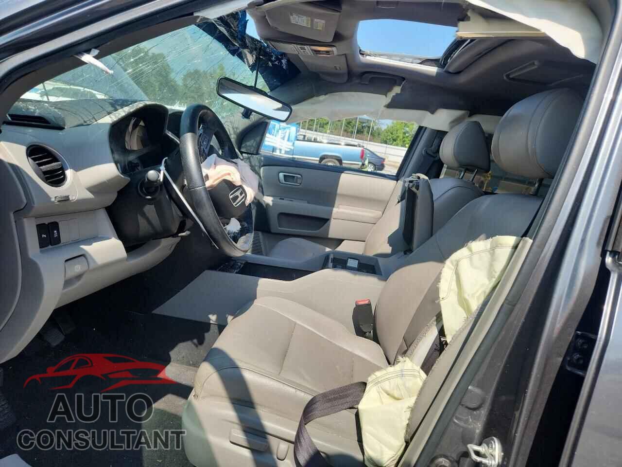 HONDA PILOT 2012 - 5FNYF3H9XCB036709