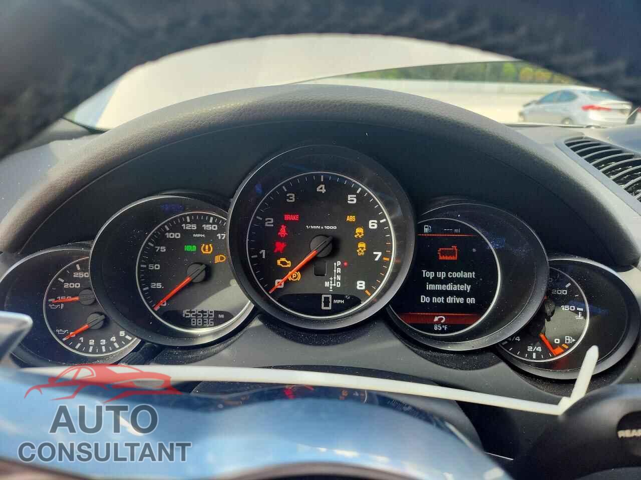 PORSCHE CAYENNE 2018 - WP1AA2A21JKA01255