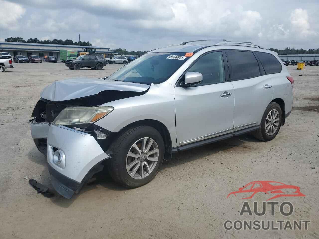 NISSAN PATHFINDER 2014 - 5N1AR2MN2EC648419