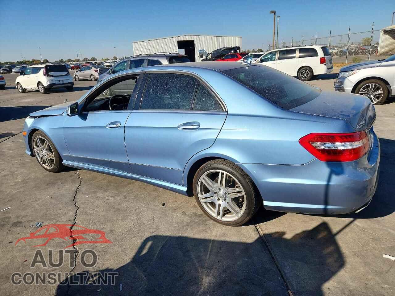 MERCEDES-BENZ E-CLASS 2010 - WDDHF5GB1AA123152