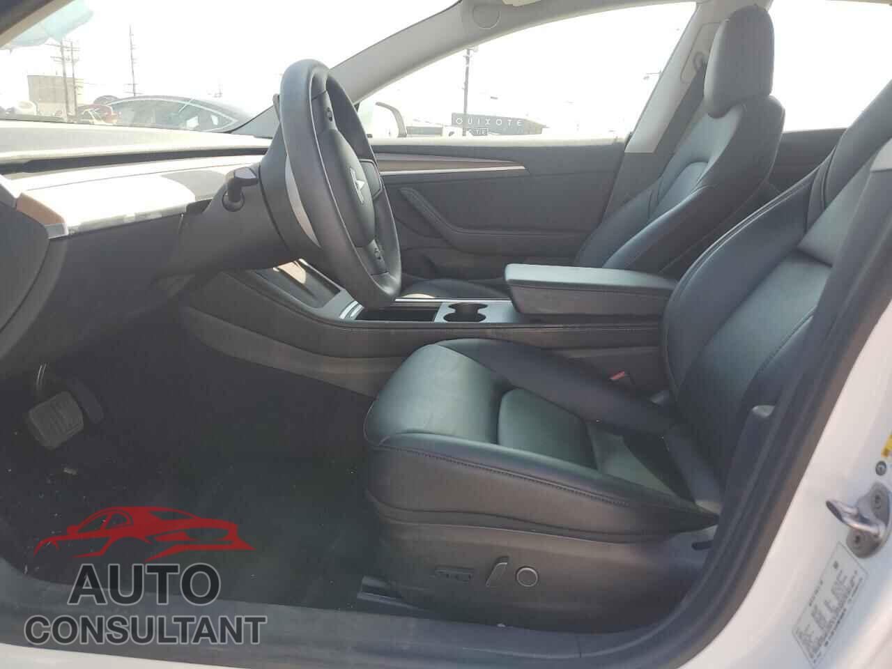 TESLA MODEL 3 2021 - 5YJ3E1EAXMF068870