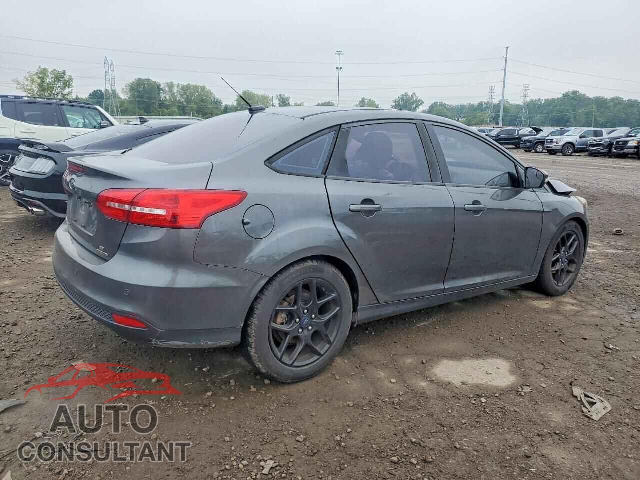 FORD FOCUS 2016 - 1FADP3F21GL302337