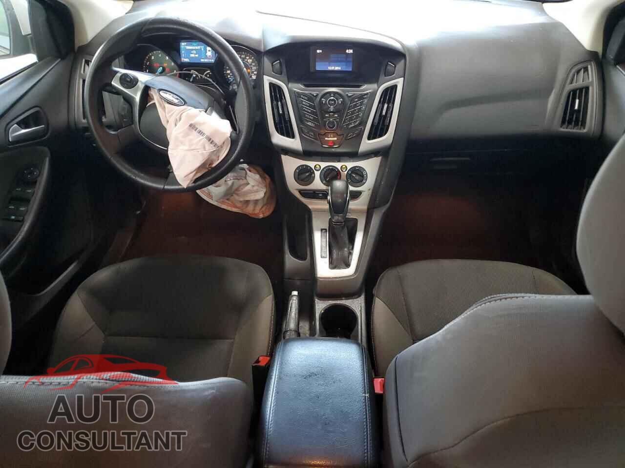 FORD FOCUS 2014 - 1FADP3F29EL364789