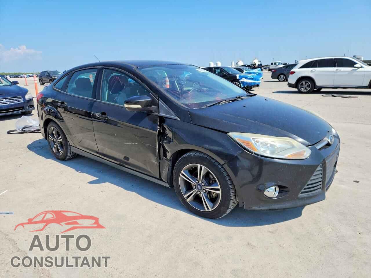 FORD FOCUS 2014 - 1FADP3F2XEL457918