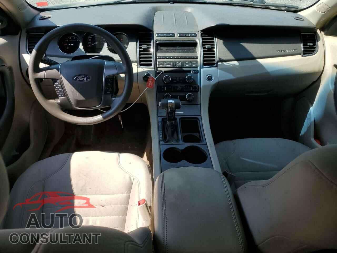 FORD TAURUS 2011 - 1FAHP2DW1BG175933