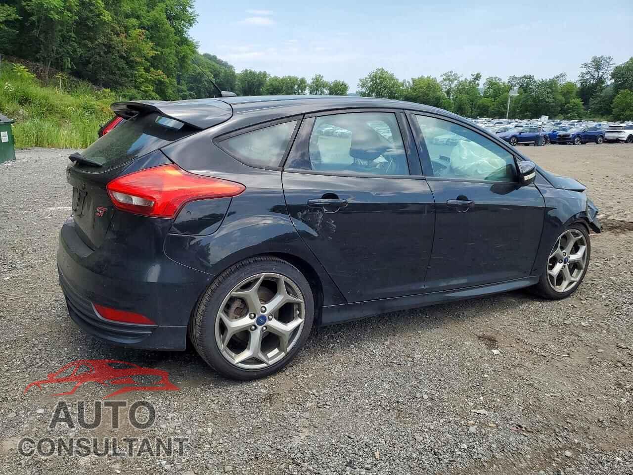 FORD FOCUS 2016 - 1FADP3L99GL224357