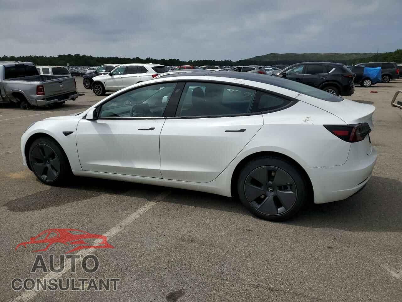 TESLA MODEL 3 2023 - 5YJ3E1EA5PF638259