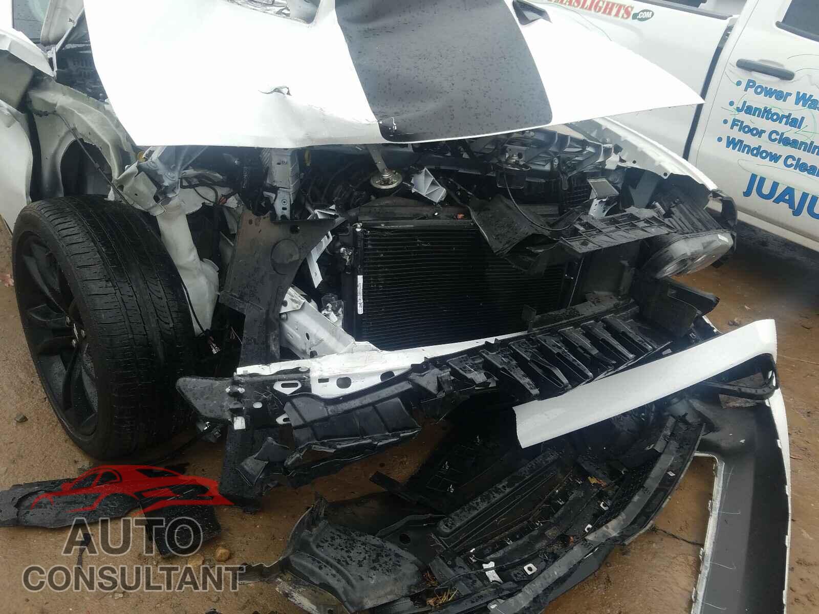 DODGE CHALLENGER 2018 - 2C3CDZAG2JH339247