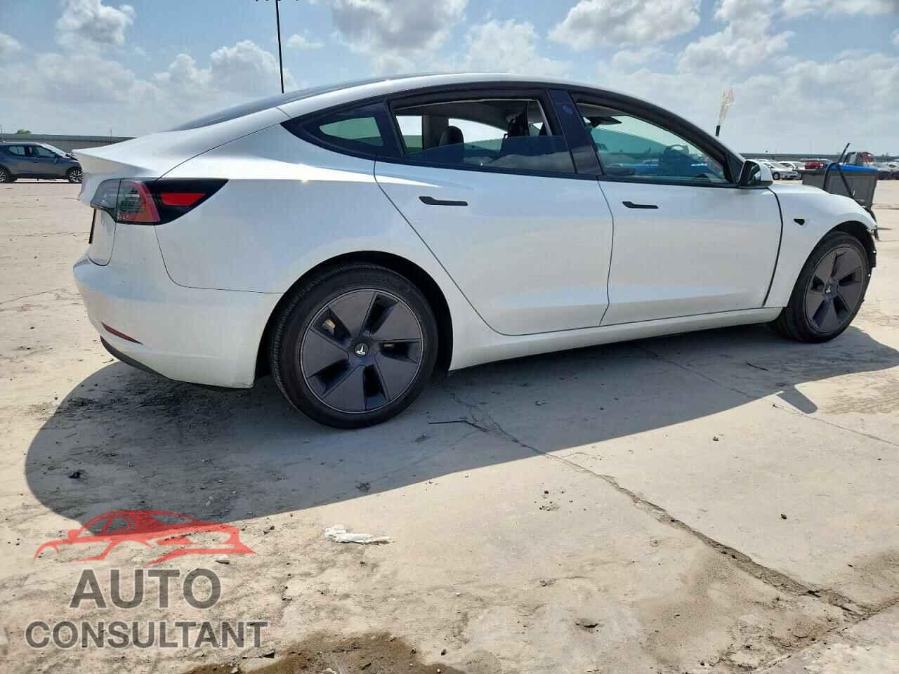 TESLA MODEL 3 2023 - 5YJ3E1EA0PF613866