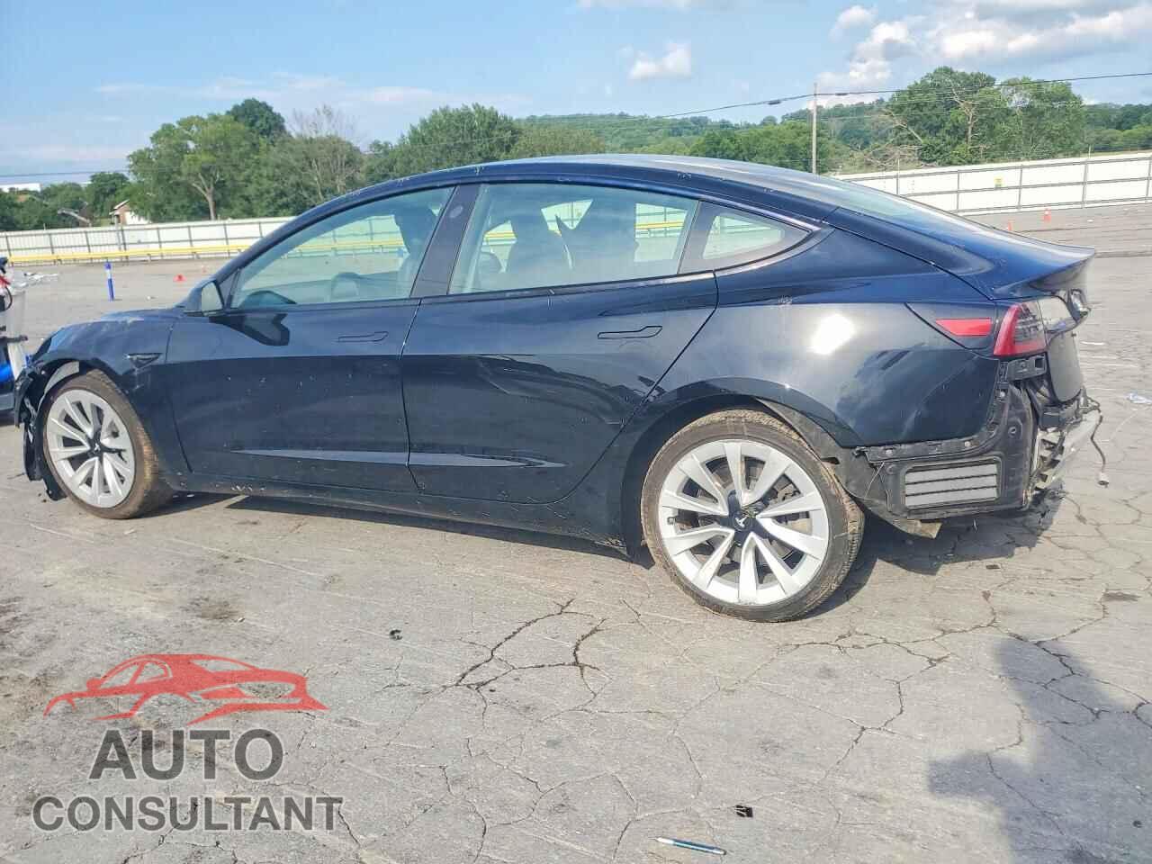 TESLA MODEL 3 2021 - 5YJ3E1EA8MF851198