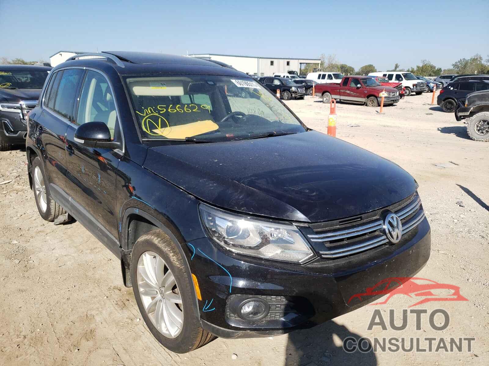 VOLKSWAGEN TIGUAN 2016 - WVGBV7AX2GW566629