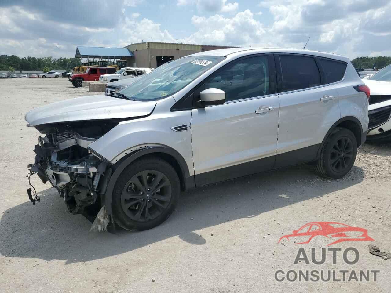 FORD ESCAPE 2019 - 1FMCU9GD5KUB24755