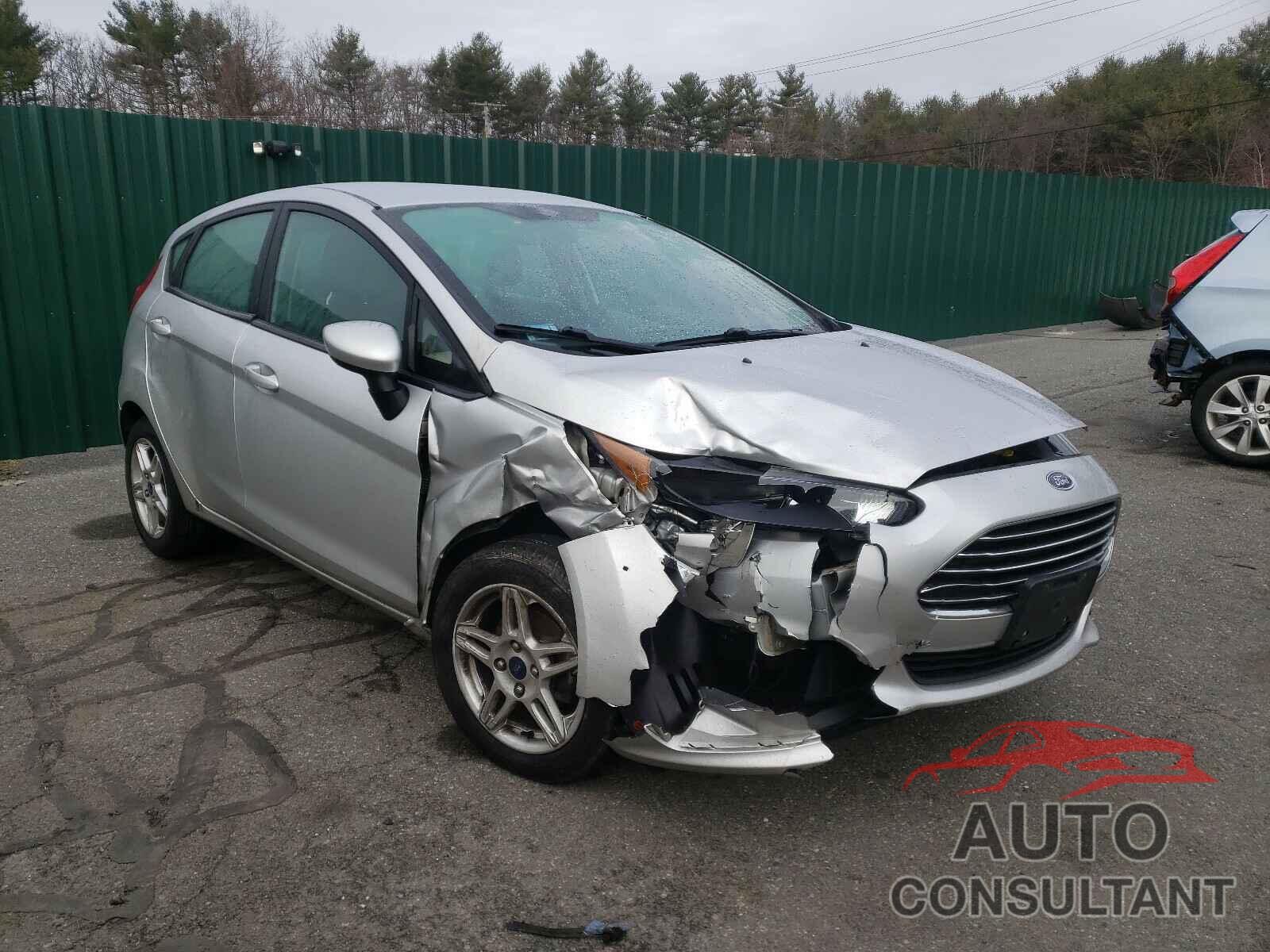 FORD FIESTA 2018 - 3FADP4EJXJM101184
