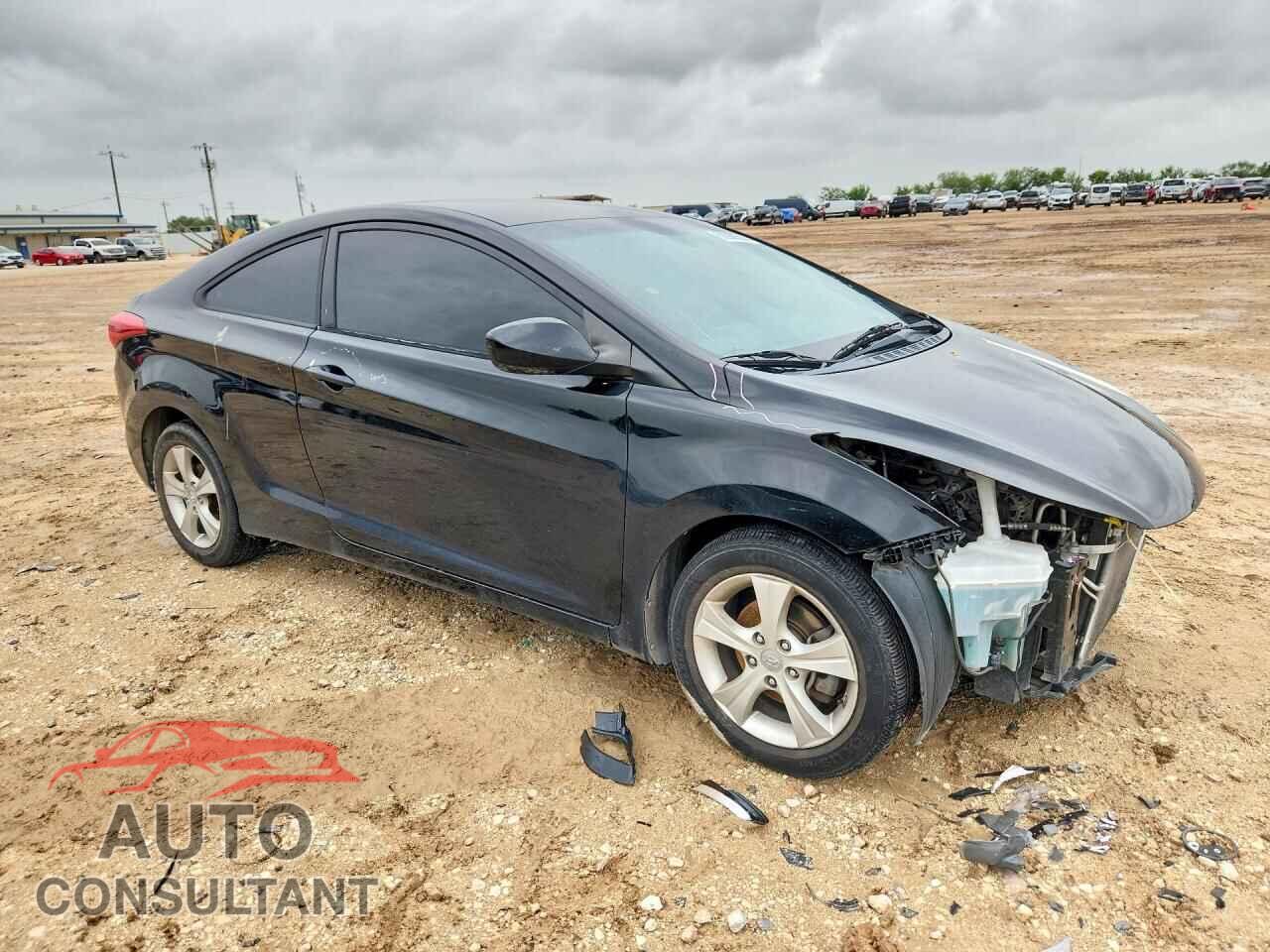HYUNDAI ELANTRA 2013 - KMHDH6AE5DU007169