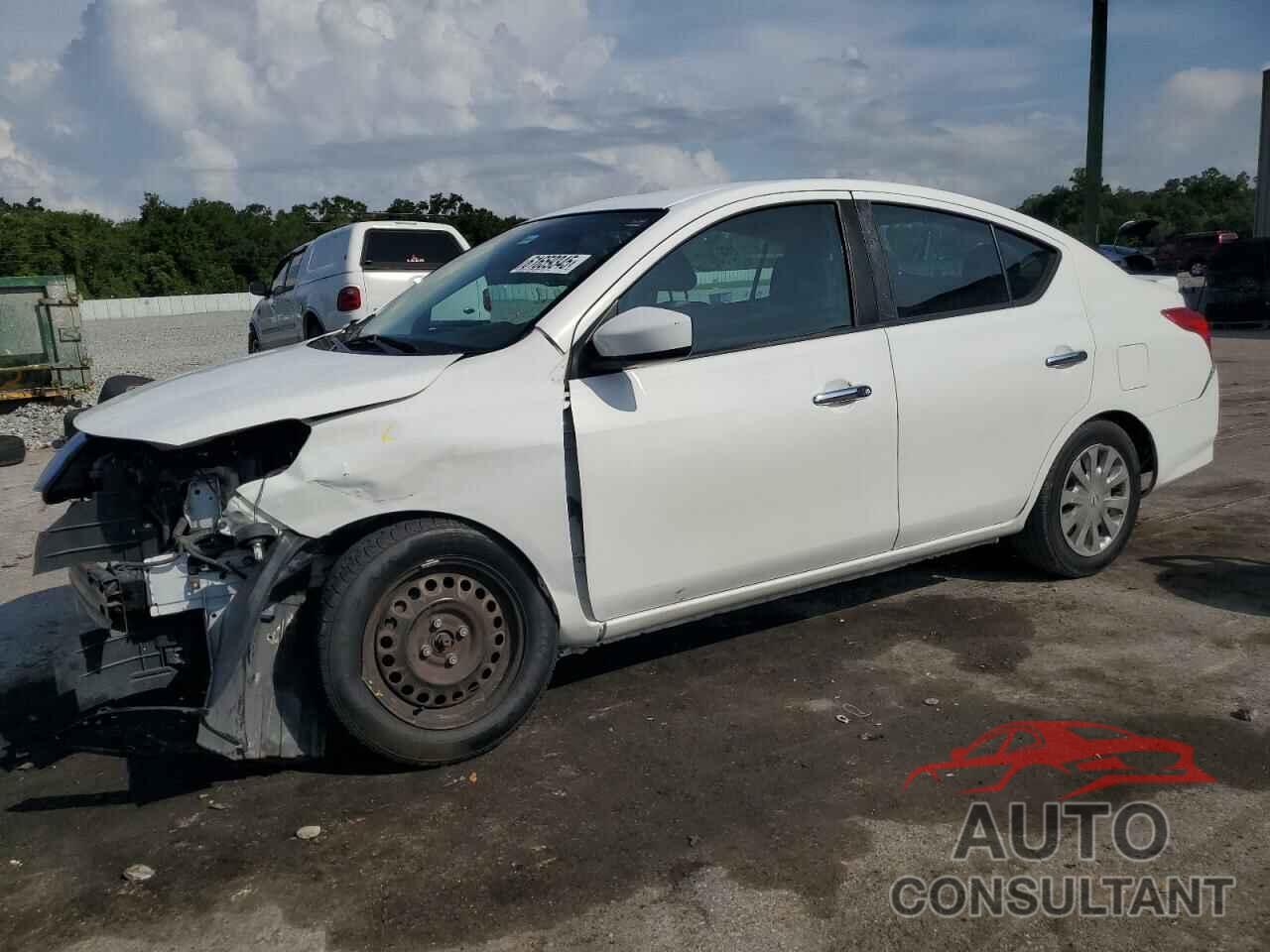 NISSAN VERSA 2017 - 3N1CN7AP8HK453759