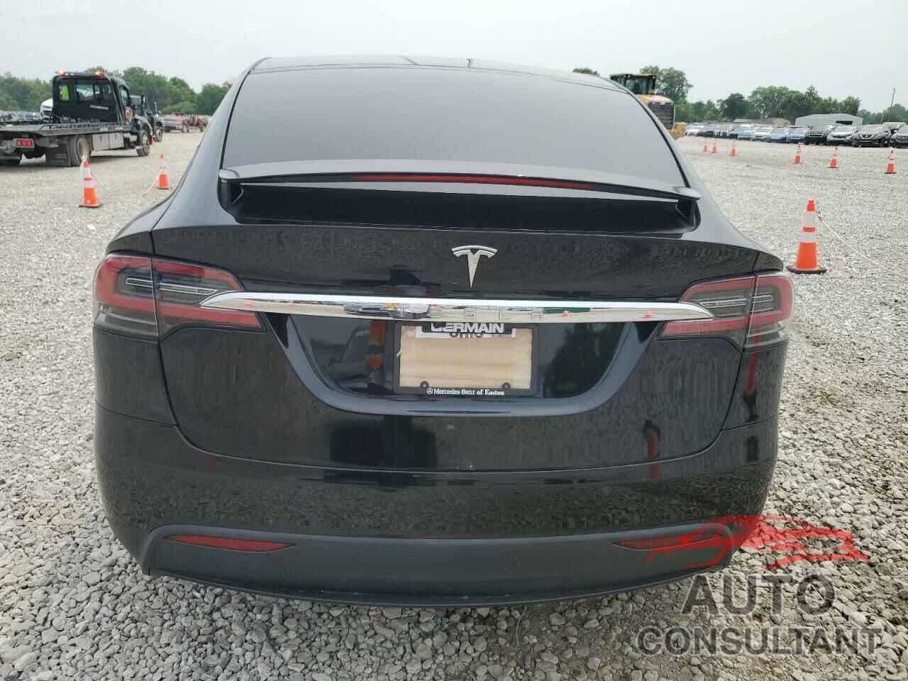 TESLA MODEL X 2017 - 5YJXCBE41HF052862
