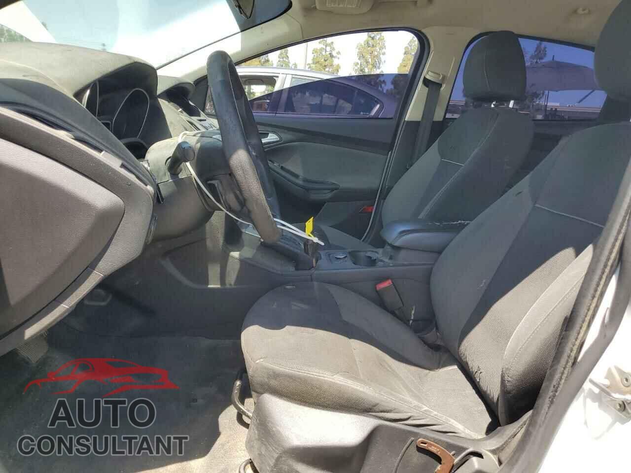 FORD FOCUS 2014 - 1FADP3F25EL200066
