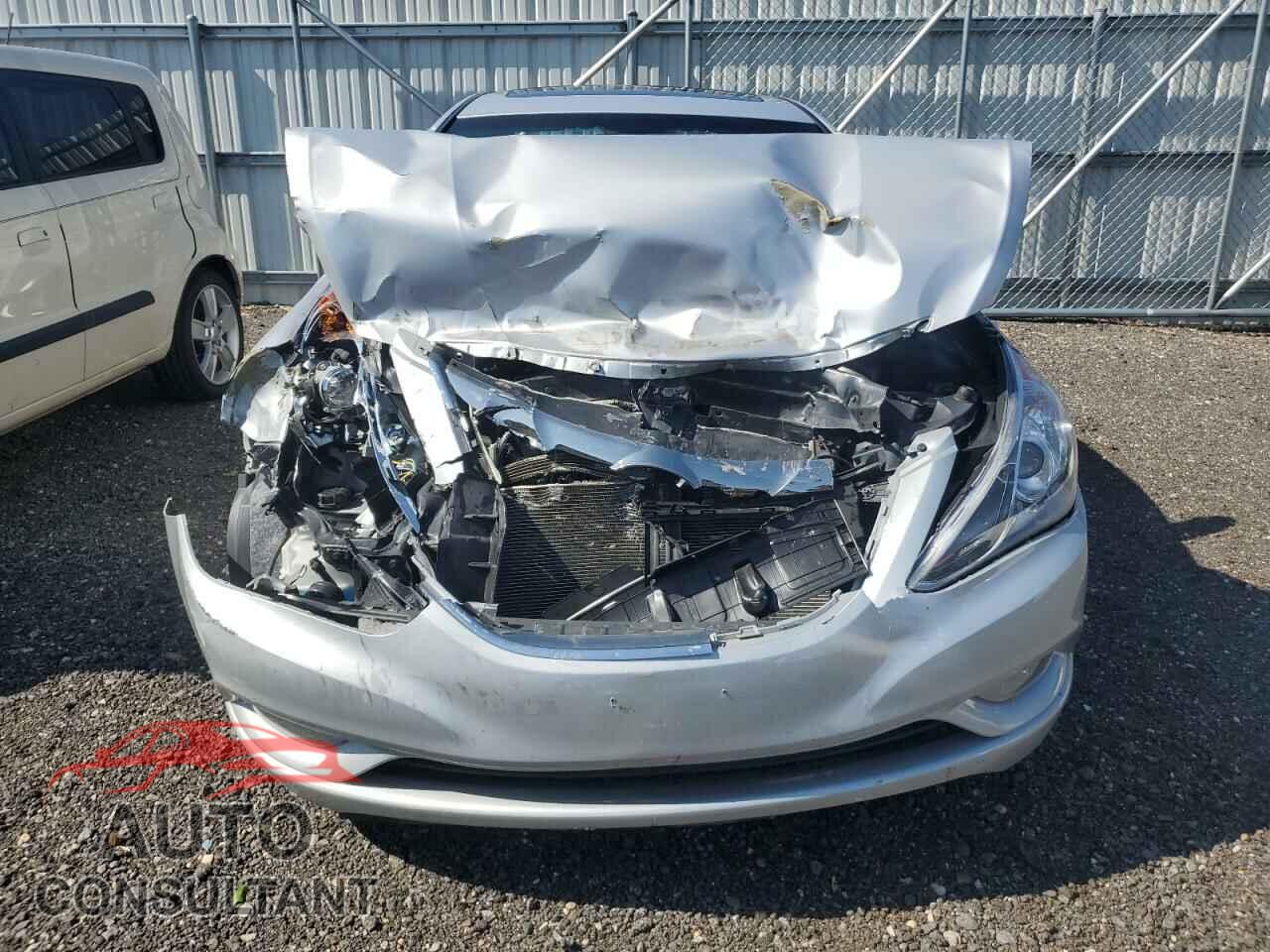HYUNDAI SONATA 2011 - 5NPEC4AC2BH256448