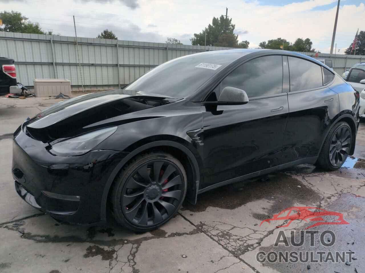 TESLA MODEL Y 2021 - 5YJYGDEF7MF268876