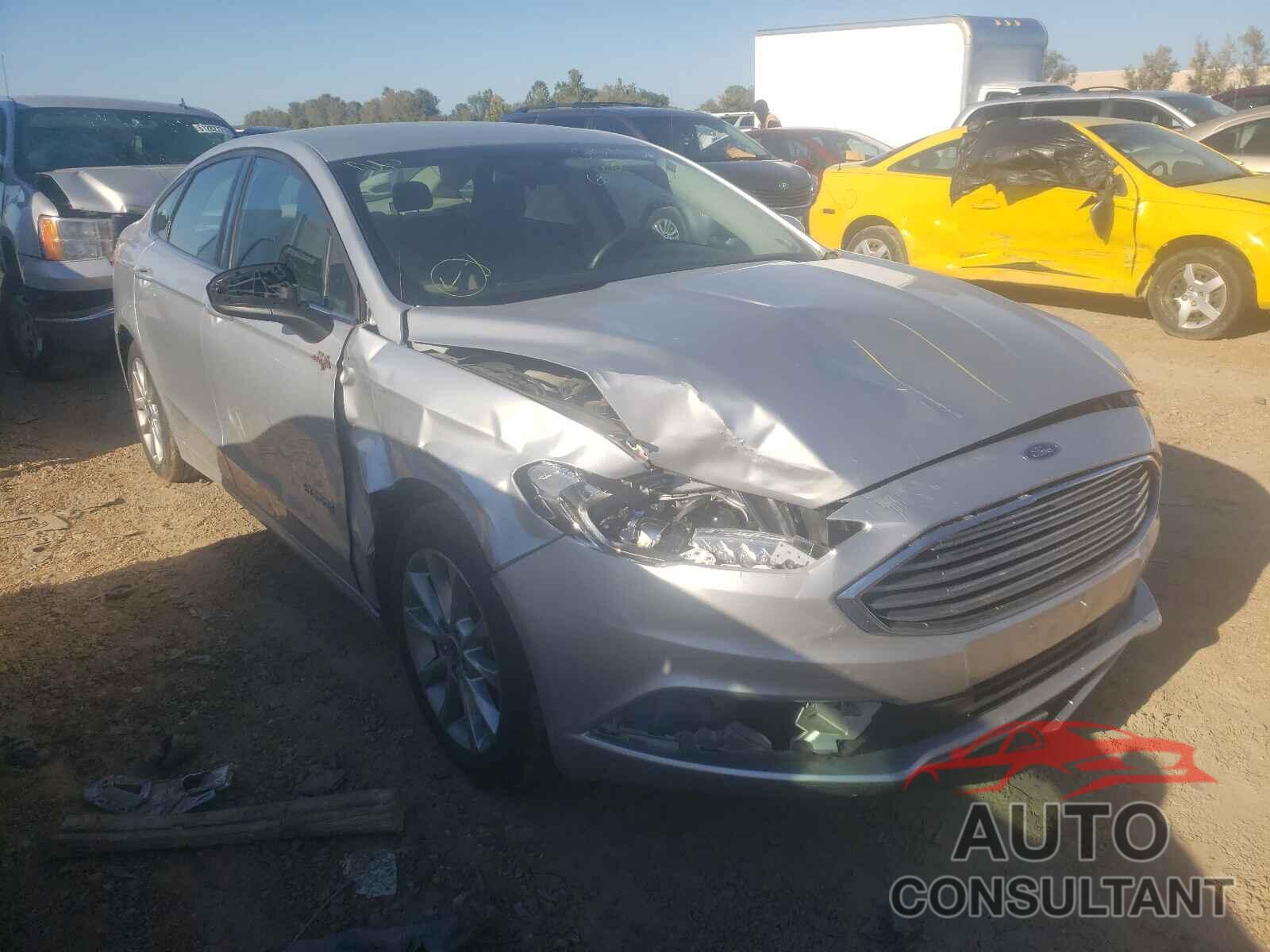 FORD FUSION 2017 - 3FA6P0LU3HR238656