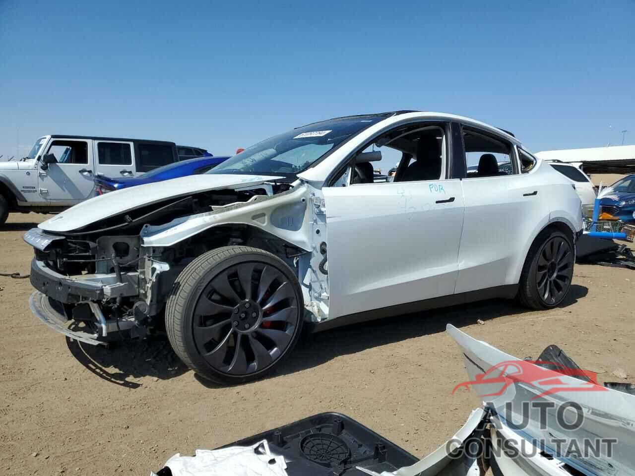 TESLA MODEL Y 2020 - 5YJYGDEF7LF003566