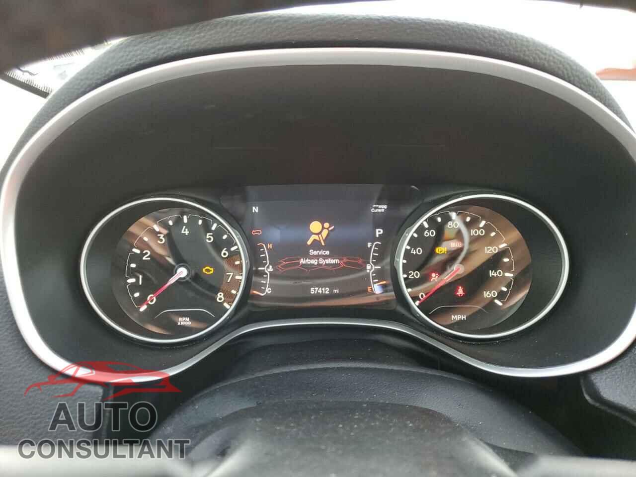 JEEP COMPASS 2021 - 3C4NJDCB8MT586852